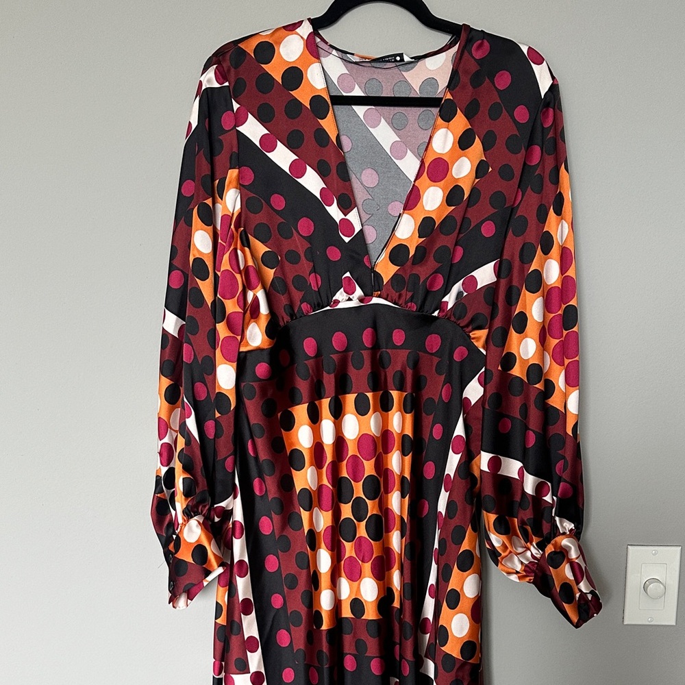 ZARA Printed V-Neck Long Sleeved Midi Dress